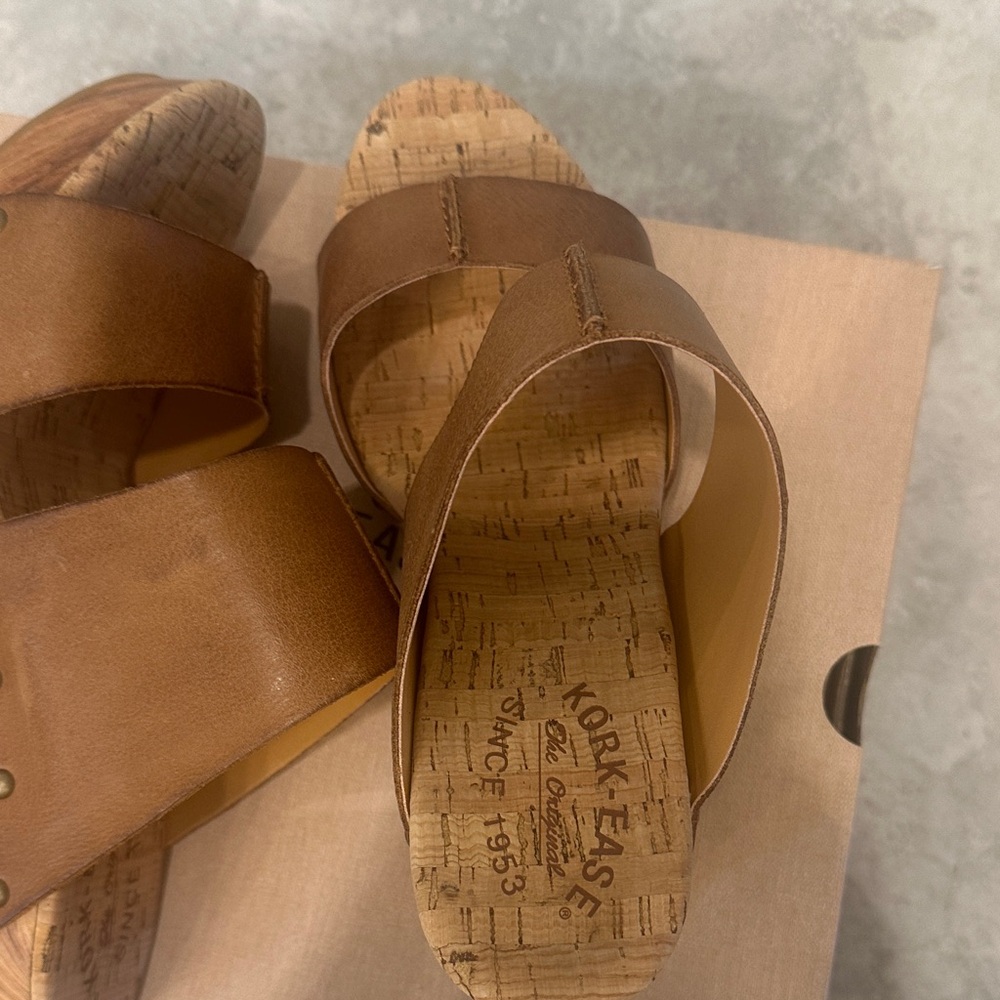 Kork-Ease Tan Leather Platform Sandals - Picture 4 of 4